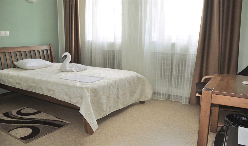 Hotel An-2 Kharkiv Eksteriør billede